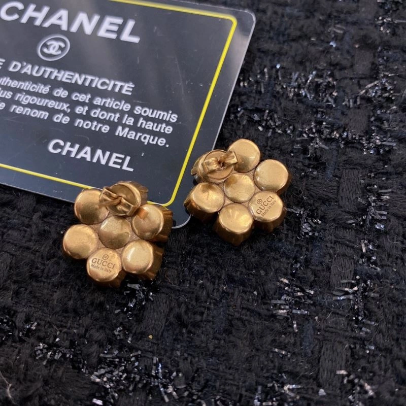 Trendy Chanel Earrings 230756