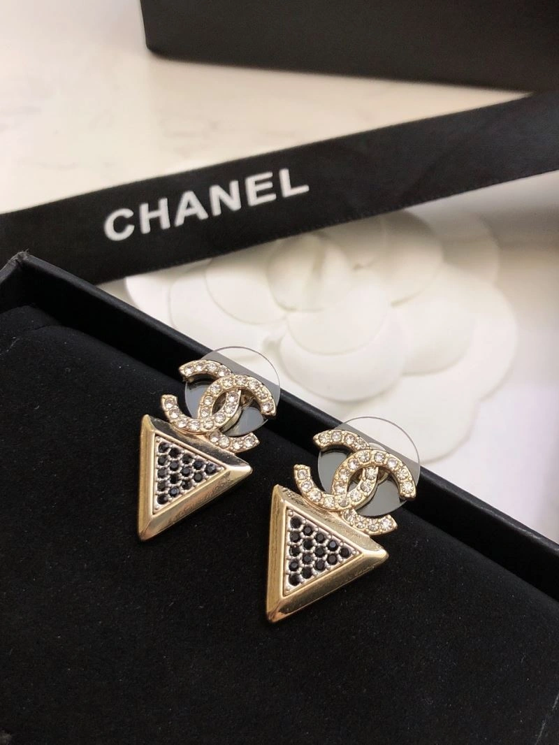 Affordable Chanel Earrings 230794