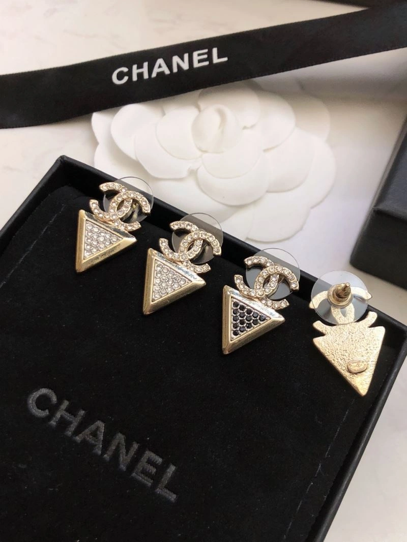 Affordable Chanel Earrings 230794