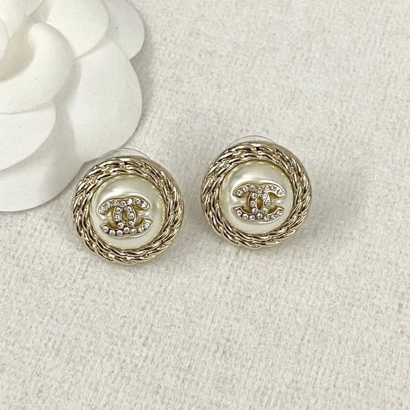 Chanel Earrings Affordable 230748