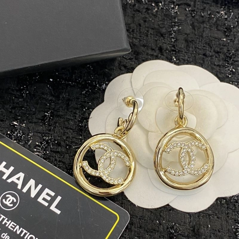 Chanel Earrings Affordable 230804