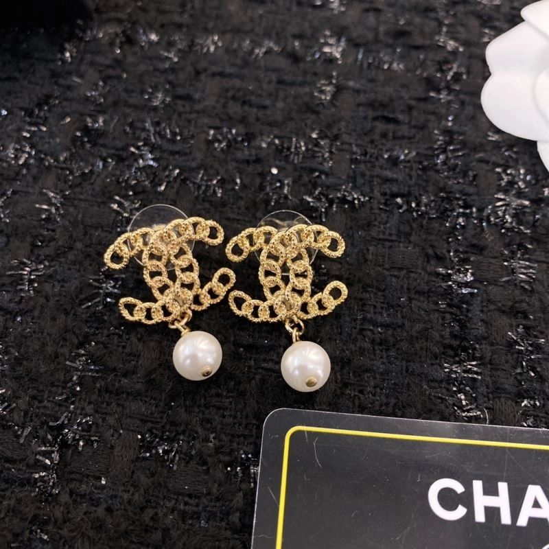 WrinkleFree Chanel Earrings 230757