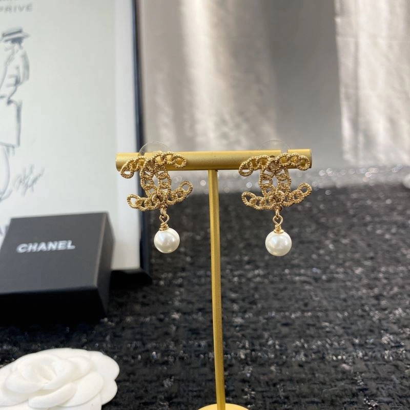 WrinkleFree Chanel Earrings 230757