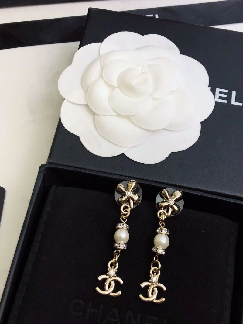 Chanel Earrings SmoothTexture 230751