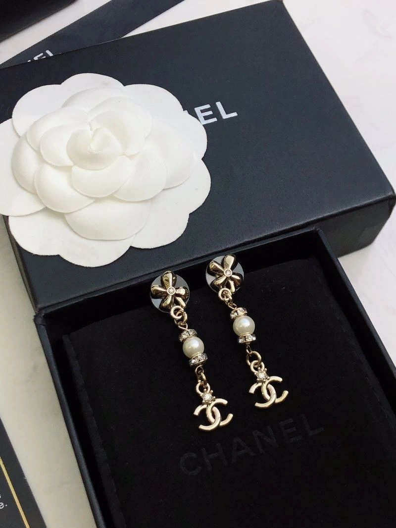 Chanel Earrings SmoothTexture 230751