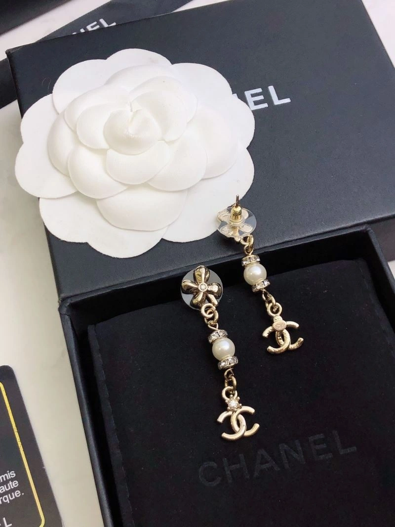 Chanel Earrings SmoothTexture 230751