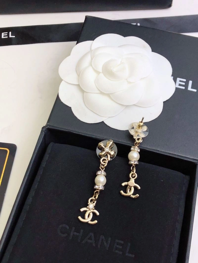 Chanel Earrings SmoothTexture 230751