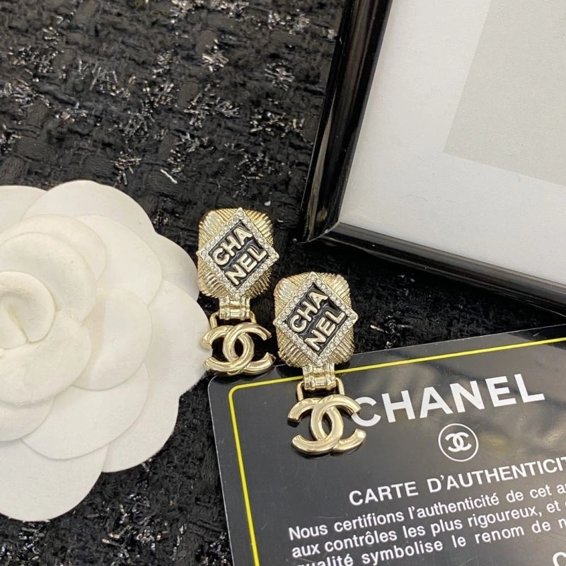 Chanel Earrings Premium 230811
