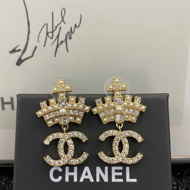 MoistureWicking Chanel Earrings 230740