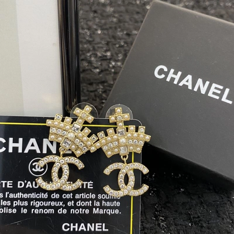 MoistureWicking Chanel Earrings 230740