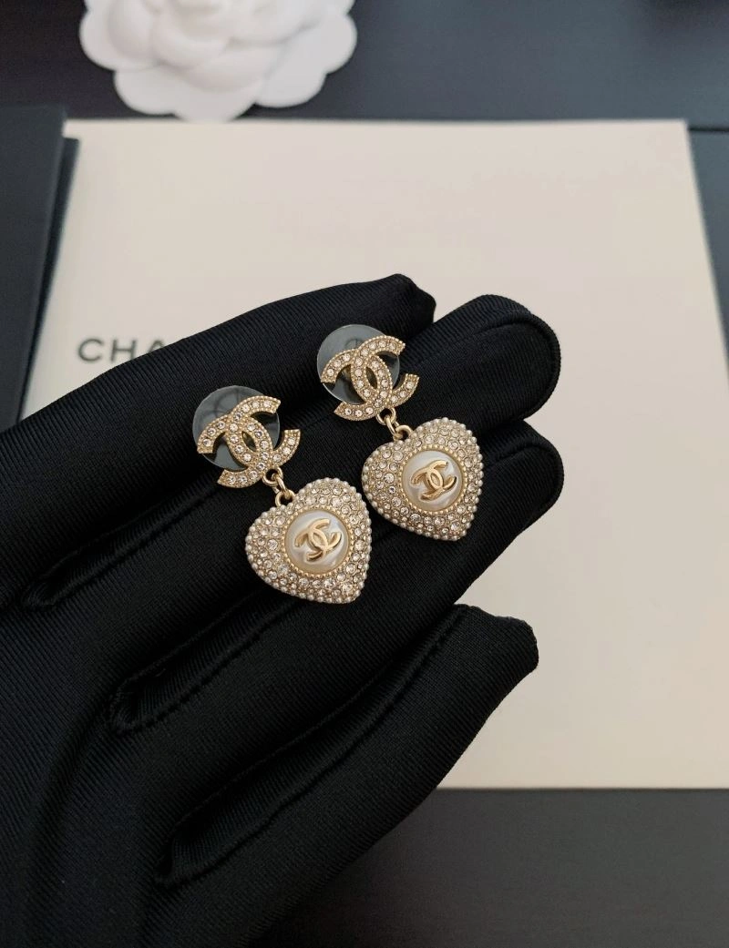 OdorResistant Chanel Earrings 230737