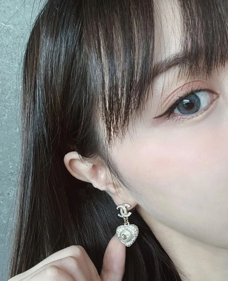 OdorResistant Chanel Earrings 230737