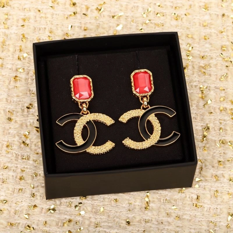 Popular Chanel Earrings 230730