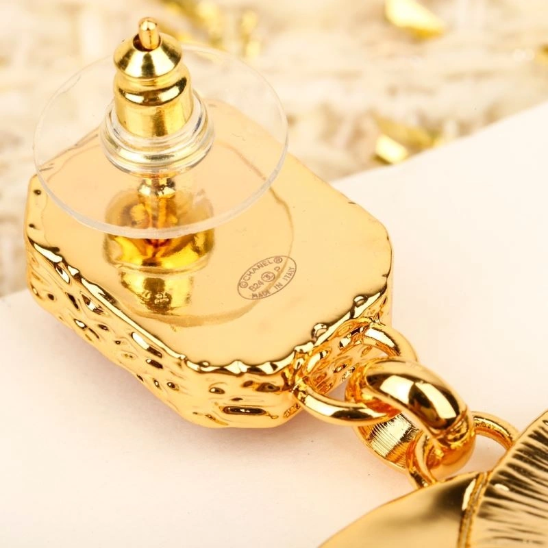 Popular Chanel Earrings 230730