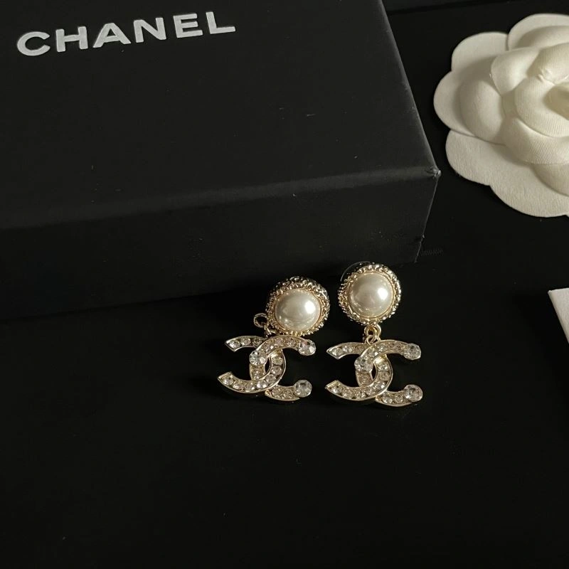 Chanel Earrings Neat 230767