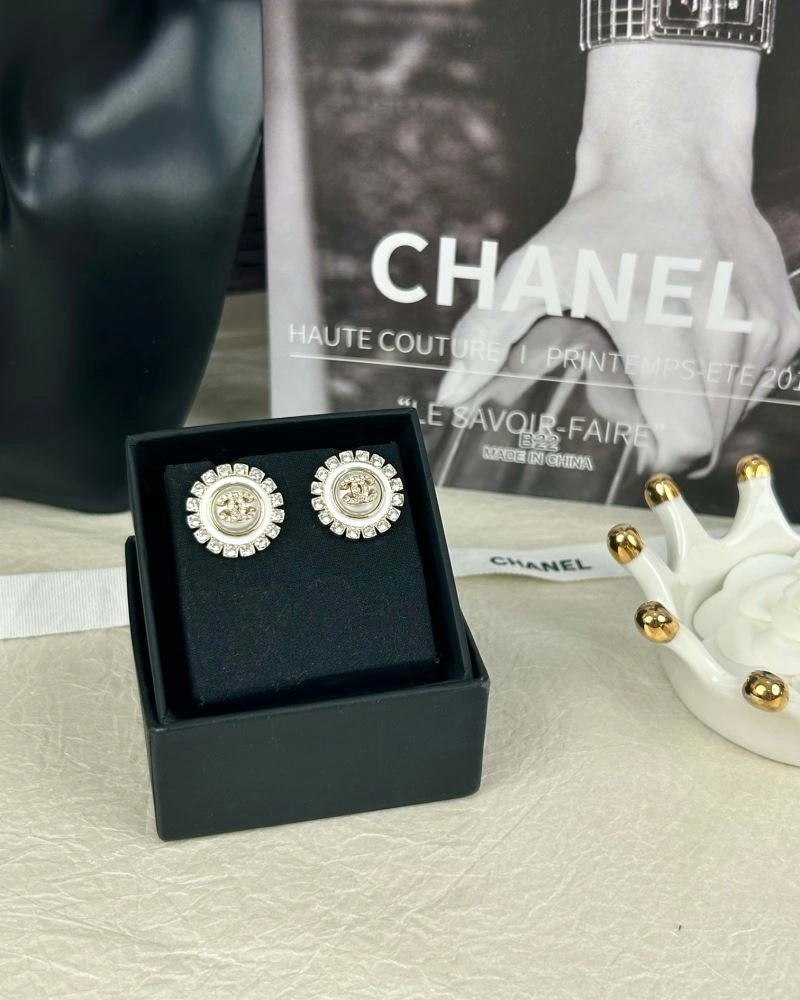 Chanel Earrings ZeroBulk 230718
