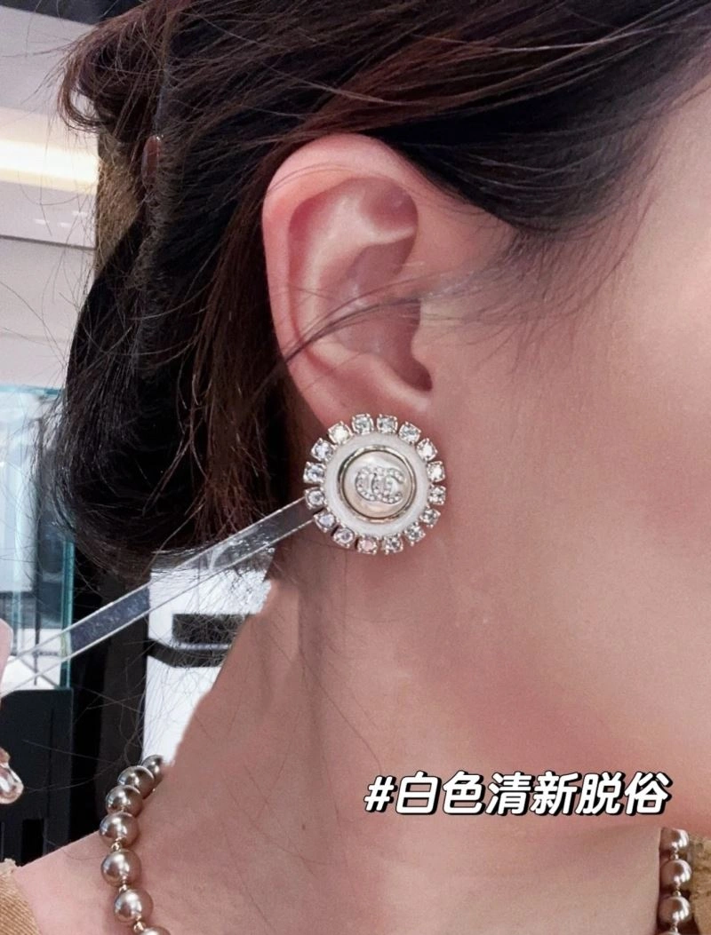 Chanel Earrings ZeroBulk 230718