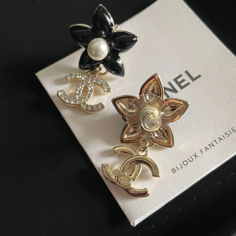 StreetReady Chanel Earrings 230844