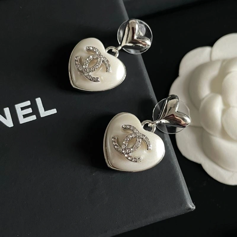 Timeless Chanel Earrings 230762