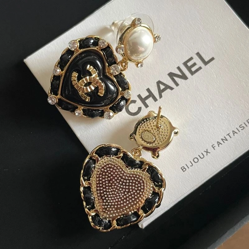 WellDesigned Chanel Earrings 230729