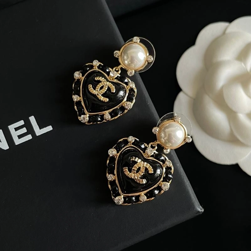 WellDesigned Chanel Earrings 230729