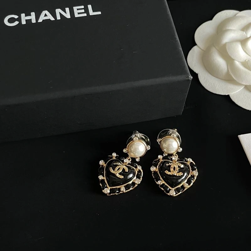 WellDesigned Chanel Earrings 230729