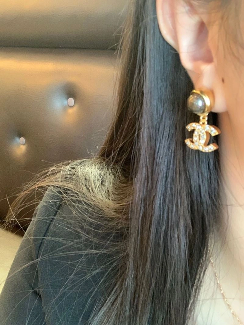 Chanel Earrings MultiPurpose 230719