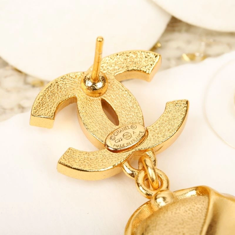 FashionForward Chanel Earrings 230711