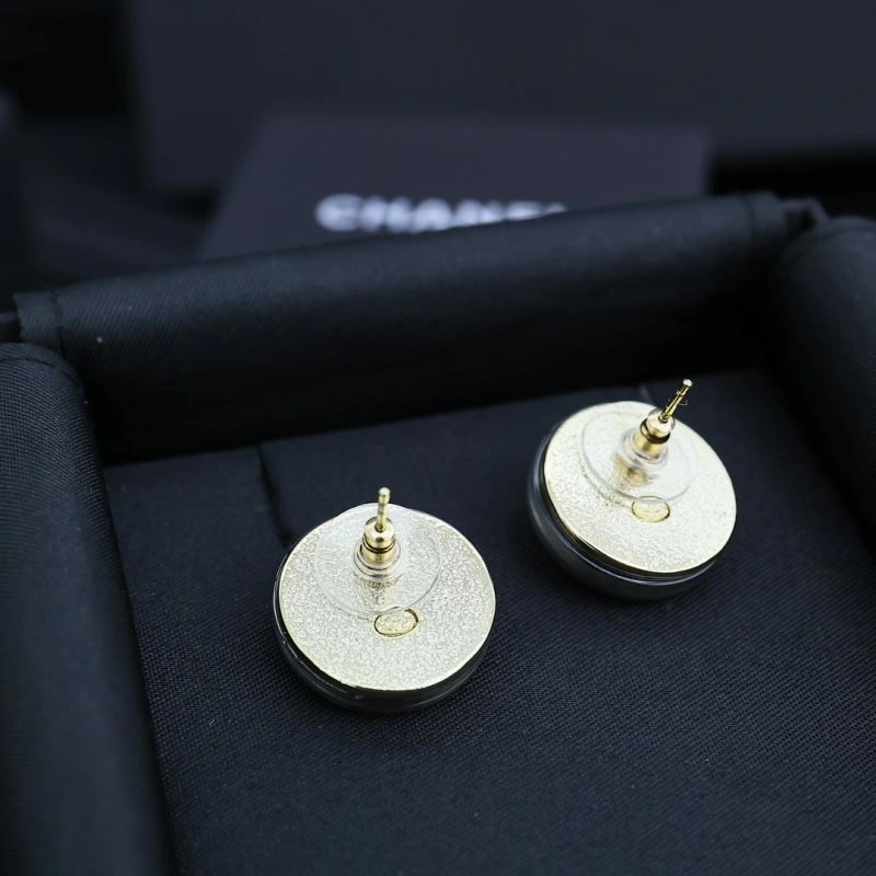 Chanel Earrings TimelessDesign 230727