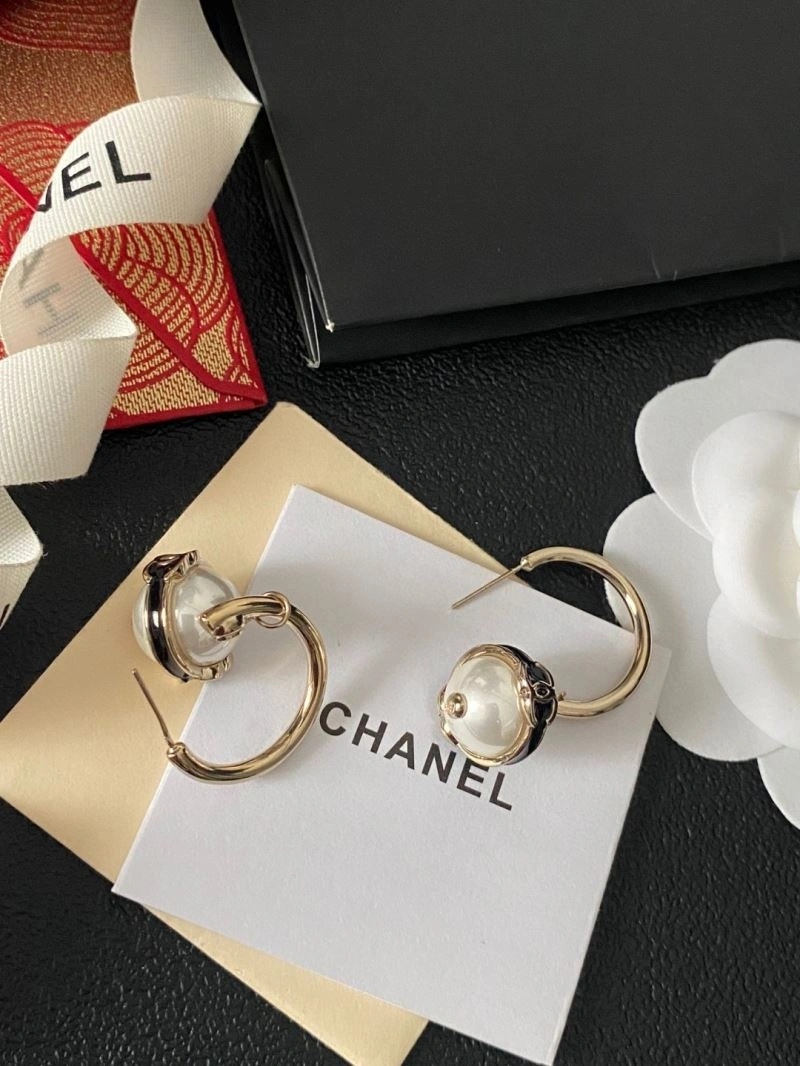 Chanel Earrings EyeCatching 230716