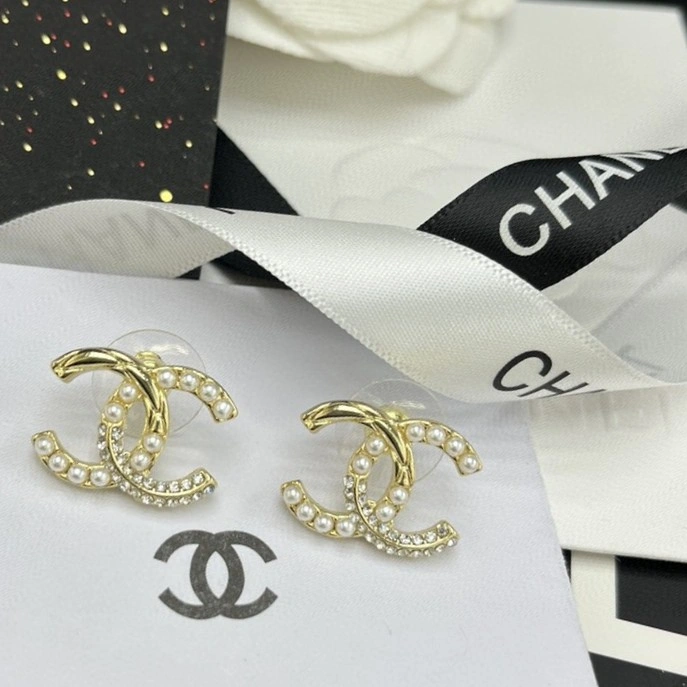 Bright Chanel Earrings 230713