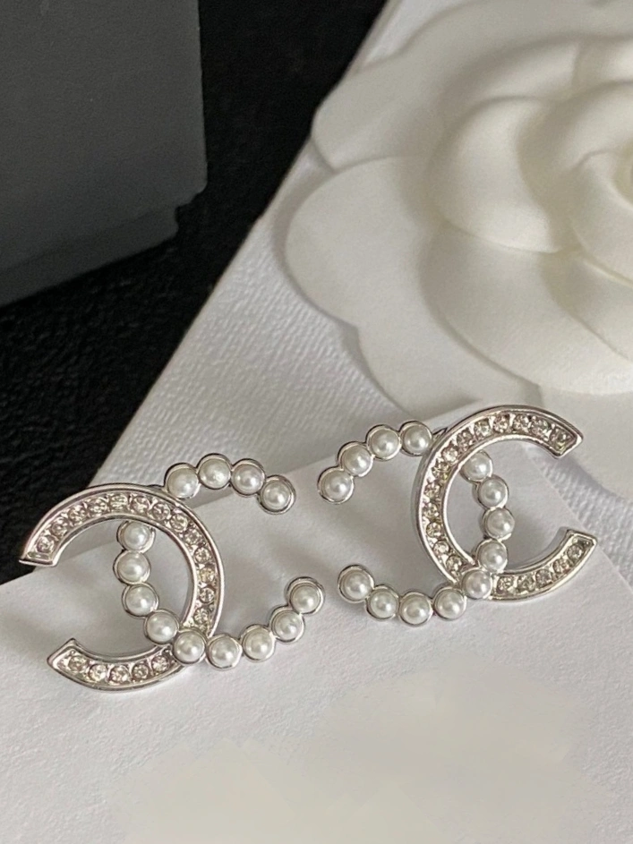 Chanel Earrings Classic 230701