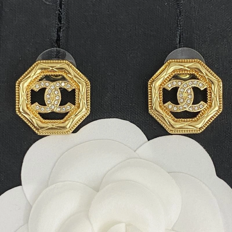 Affordable Chanel Earrings 230802