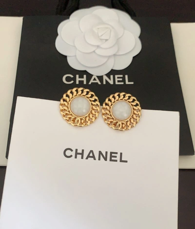 Breathable Chanel Earrings 230825