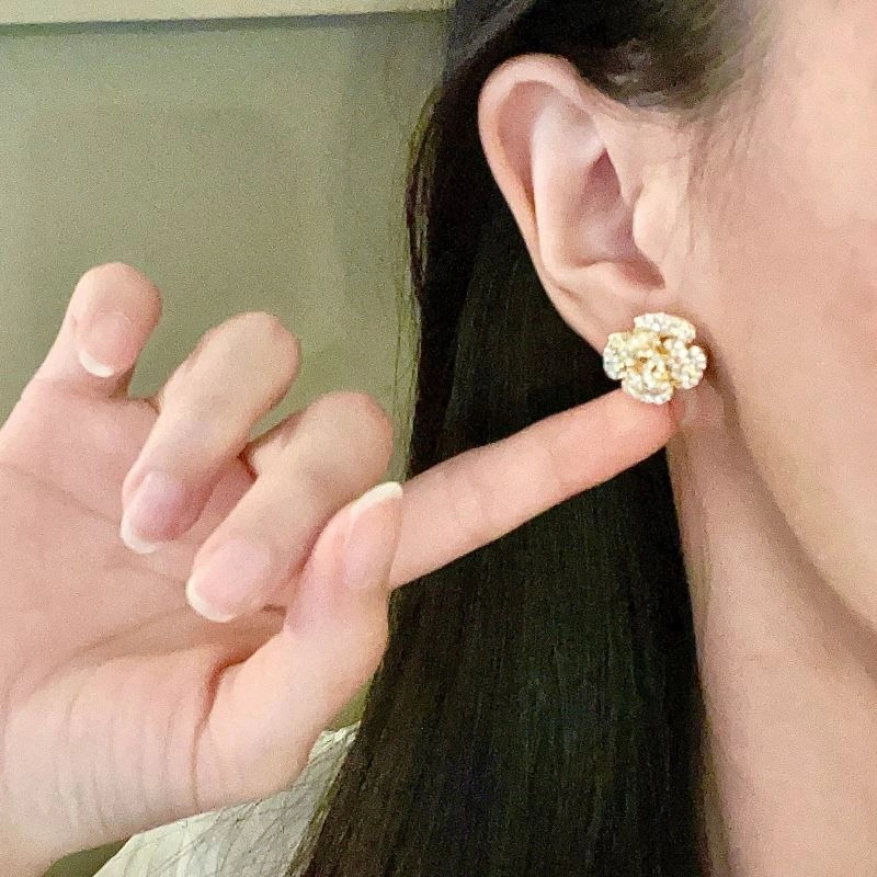 Original Chanel Earrings 230696