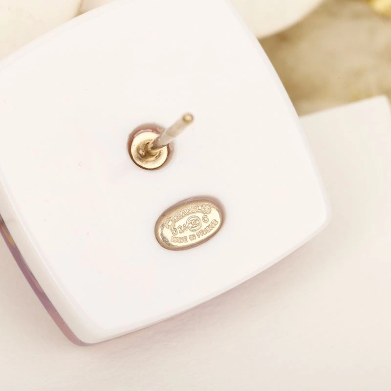 Chanel Earrings Durable 230743