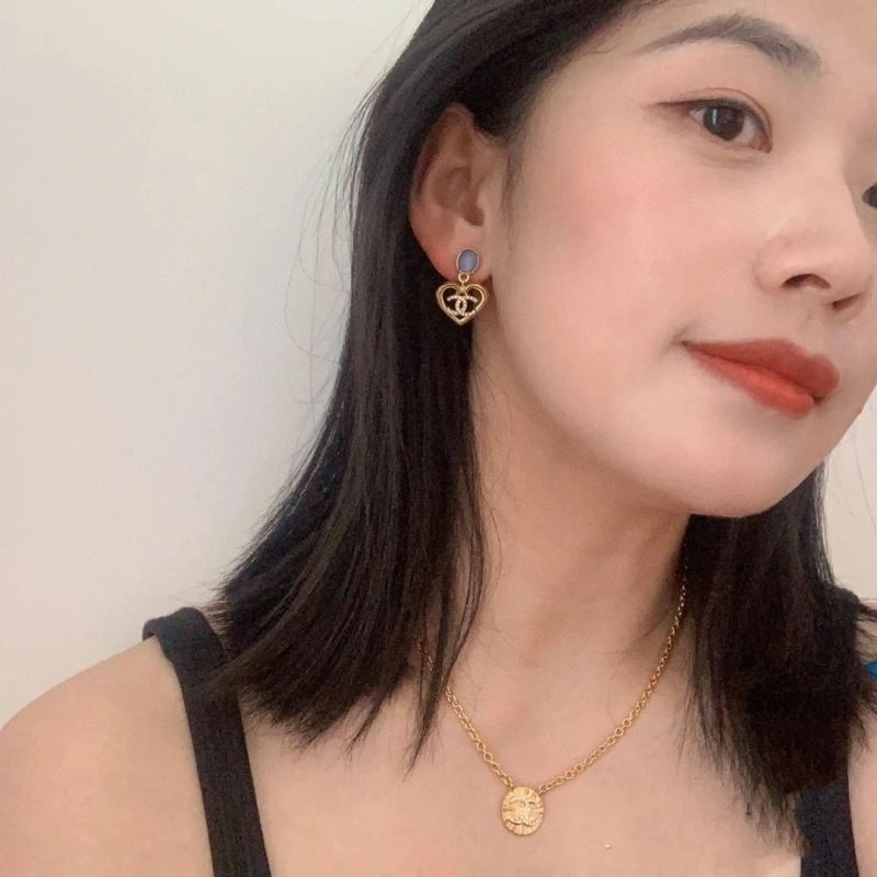 Chanel Earrings ZipUp 230686