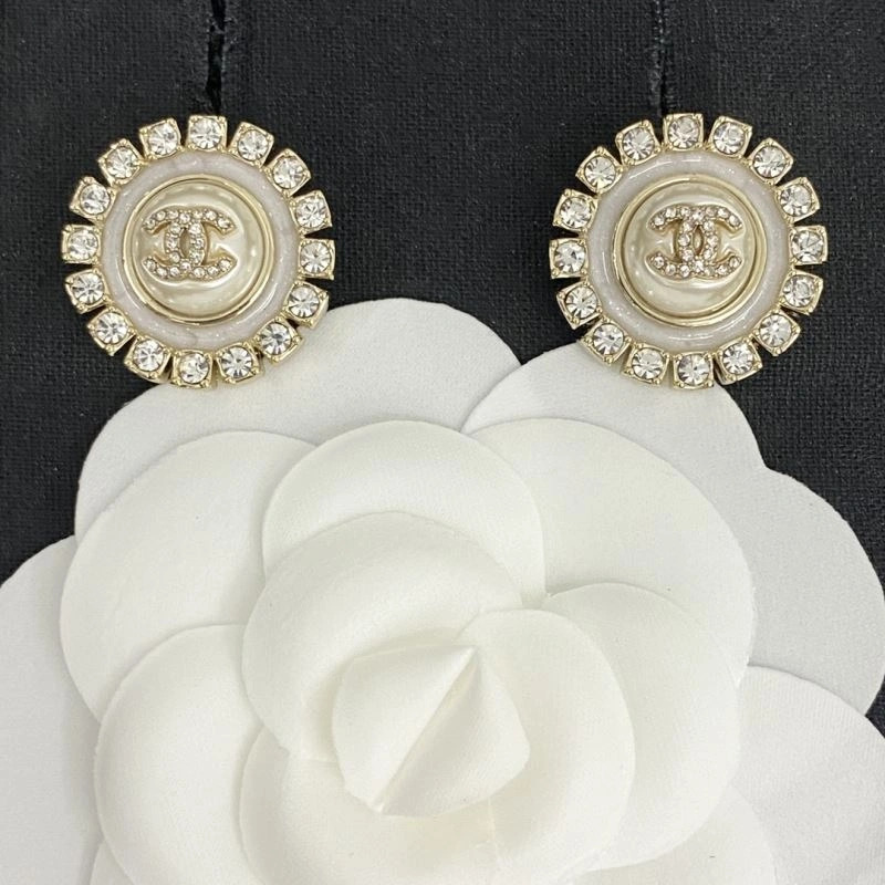 WaterResistant Chanel Earrings 230676