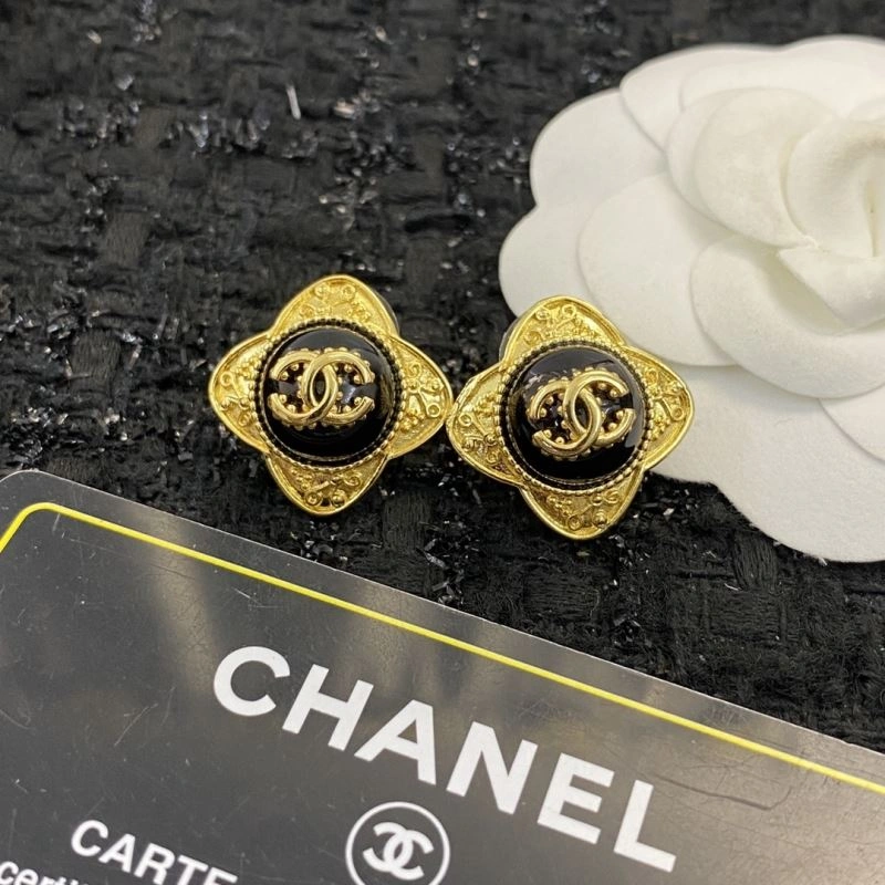 Chanel Earrings Unisex 230688