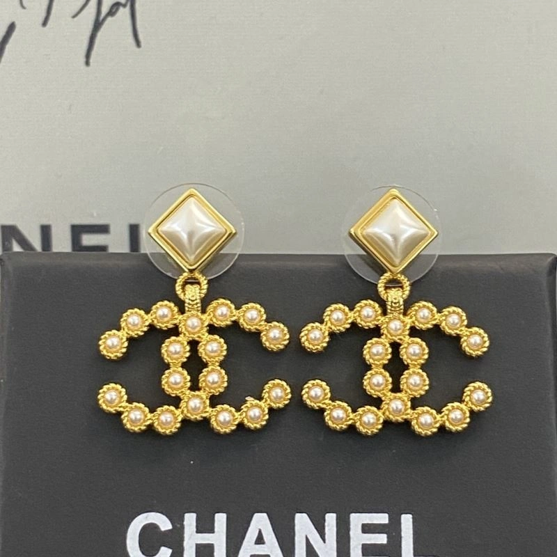 Chanel Earrings Affordable 230706