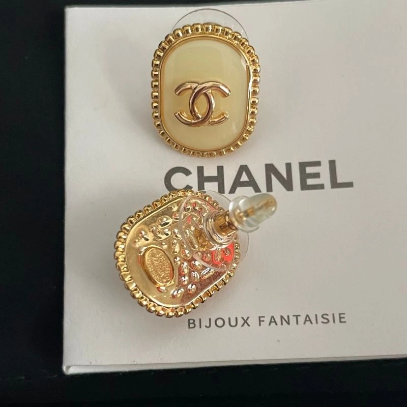 Chanel Earrings WrinkleFree 230683