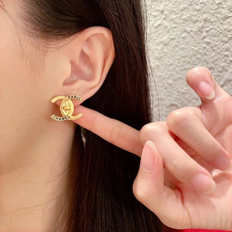 Chanel Earrings Practical 230668