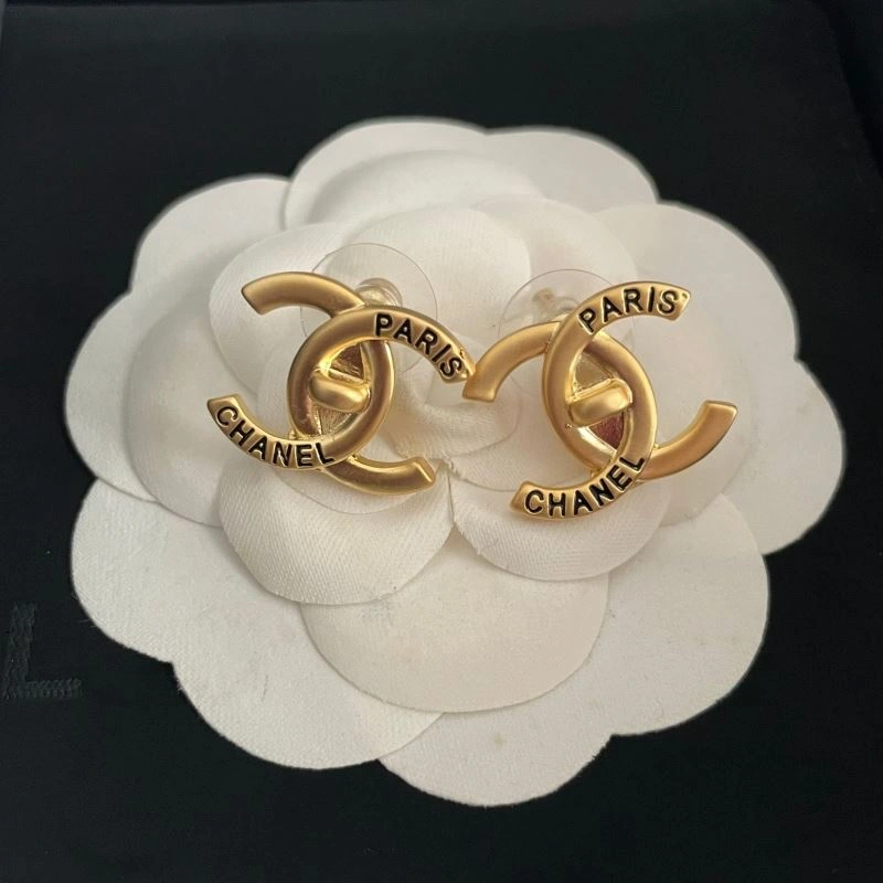 Chanel Earrings Practical 230668