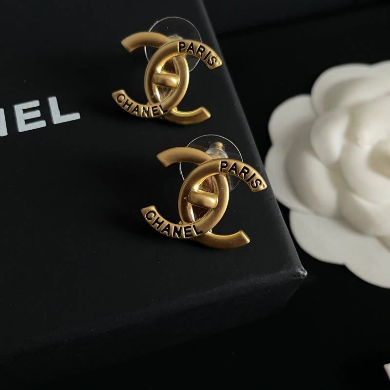 Chanel Earrings Practical 230668
