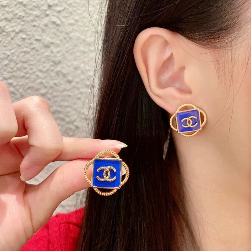 Neat Chanel Earrings 230679