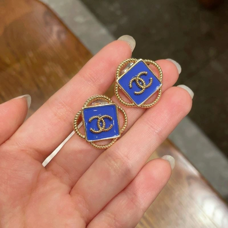 Neat Chanel Earrings 230679
