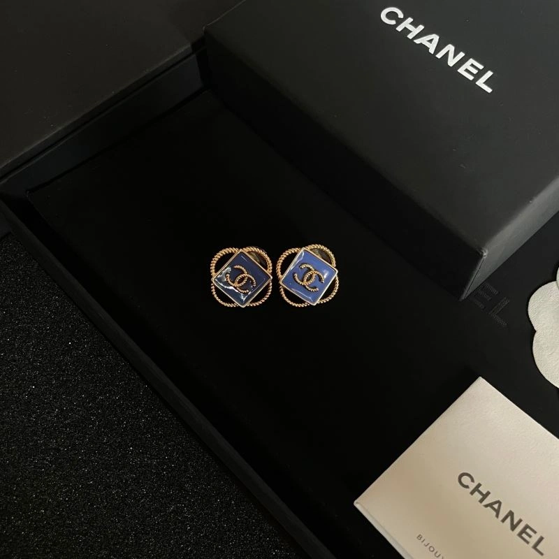 Neat Chanel Earrings 230679