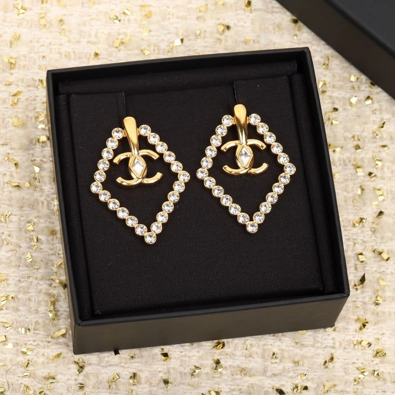 NewStyle Chanel Earrings 230669