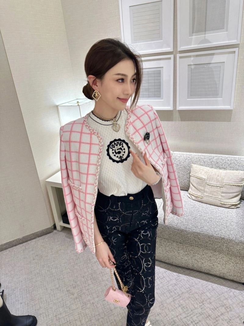 NewStyle Chanel Earrings 230669