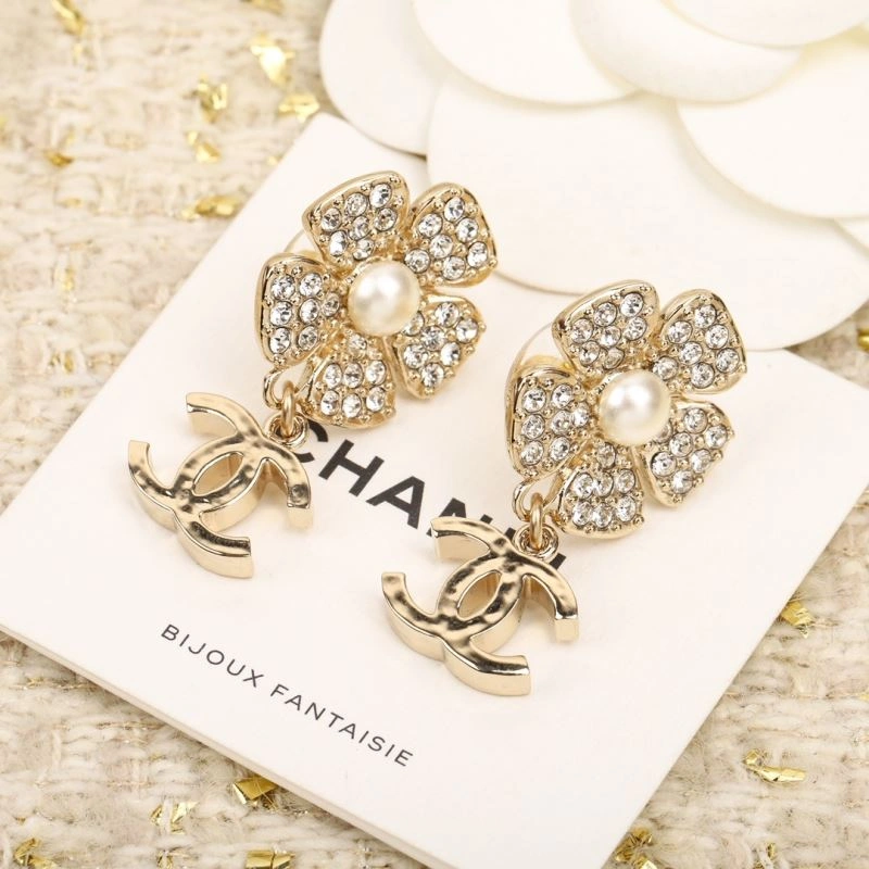 Chanel Earrings EasyMatch 230692
